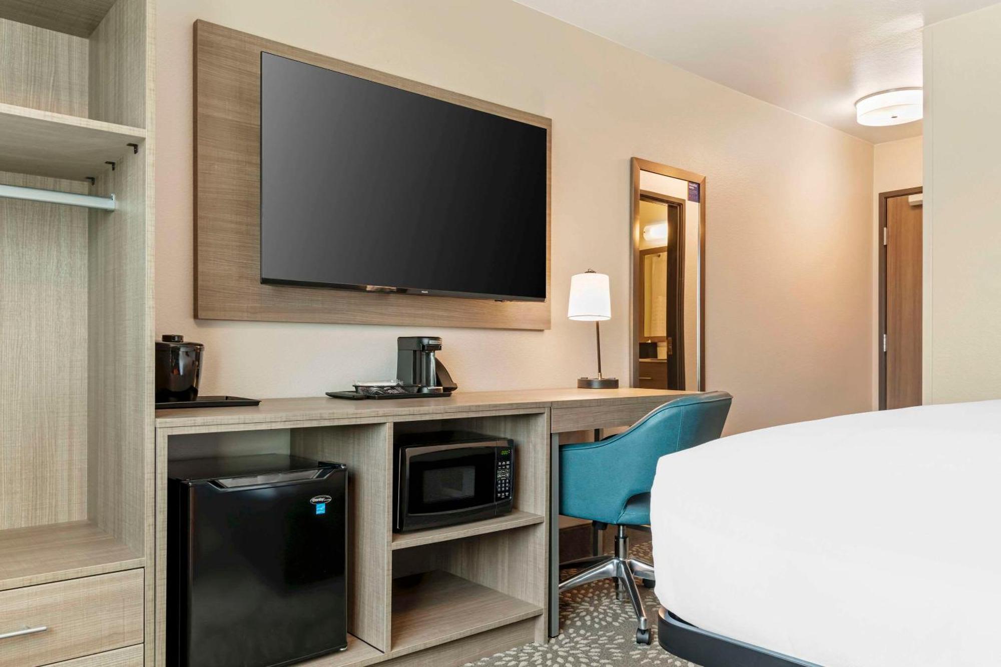 Comfort Inn Fairbanks Esterno foto